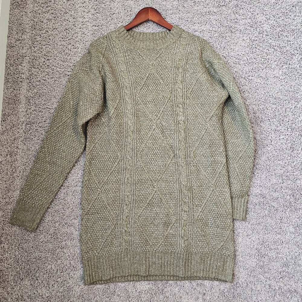 Cable Knit Sweater Dress in green size small